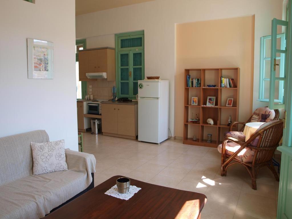 Andreas Apartments 시미 외부 사진